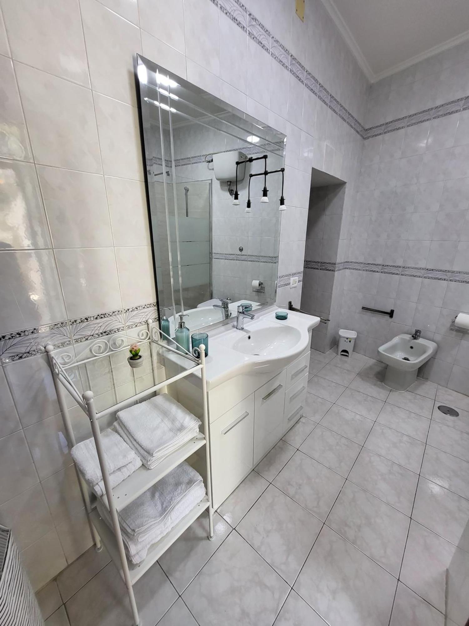Holiday Home Deldec 那不勒斯 外观 照片
